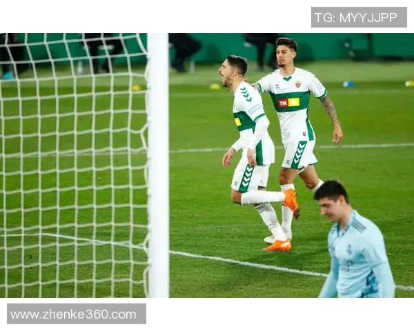 马竞官宣托拉基加盟，西甲大巴打造超级锋线