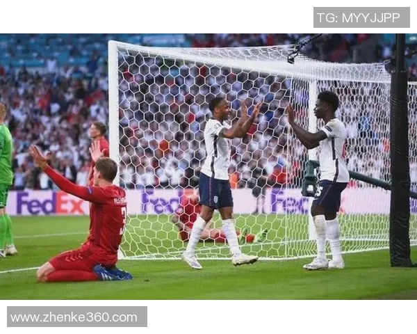 英格兰足球队在本届欧洲杯赛中大放异彩，成功晋级决赛